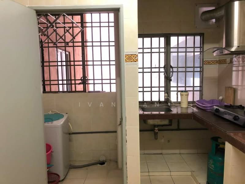 Condominium for Rent at Angkasa Condominiums - Ivan Tan - Kitchen - PropertyGuru.com.my