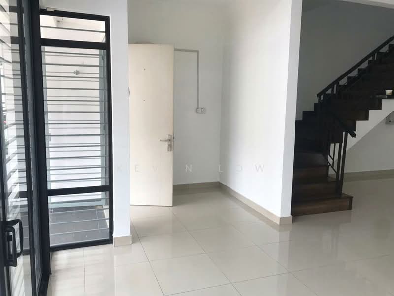 2-storey Terraced House for Rent in Bandar Bukit Raja (Klang) - KEVIN LOW - Entrance - PropertyGuru.com.my