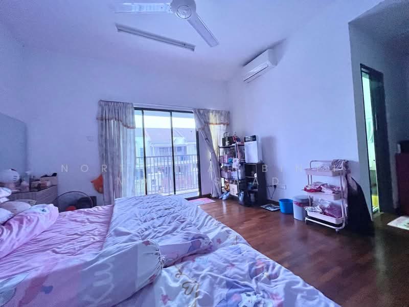 Rumah Teres 2 Tingkat untuk Dijual di Abadi Heights (Puchong) - Norfazilah Binti Mohd Saad - Bedroom - PropertyGuru.com.my