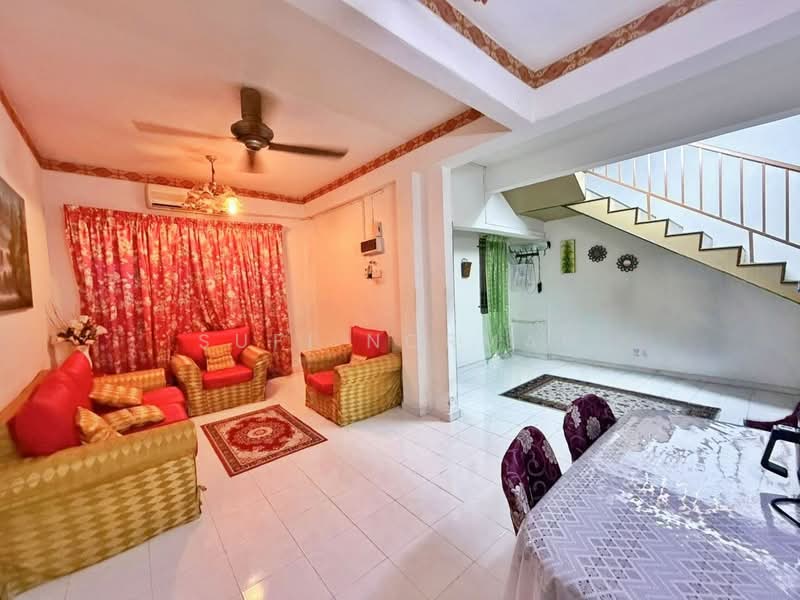 Rumah Teres 2 Tingkat untuk Dijual di Pasir Gudang (Johor) - Sufi Norman - Living Room - PropertyGuru.com.my
