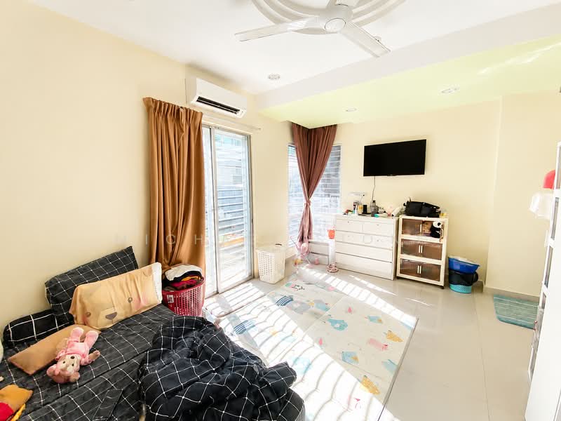 Rumah Berkembar untuk Dijual di Anggun 2 Residence (Rawang) - Michael Siong - Bedroom - PropertyGuru.com.my