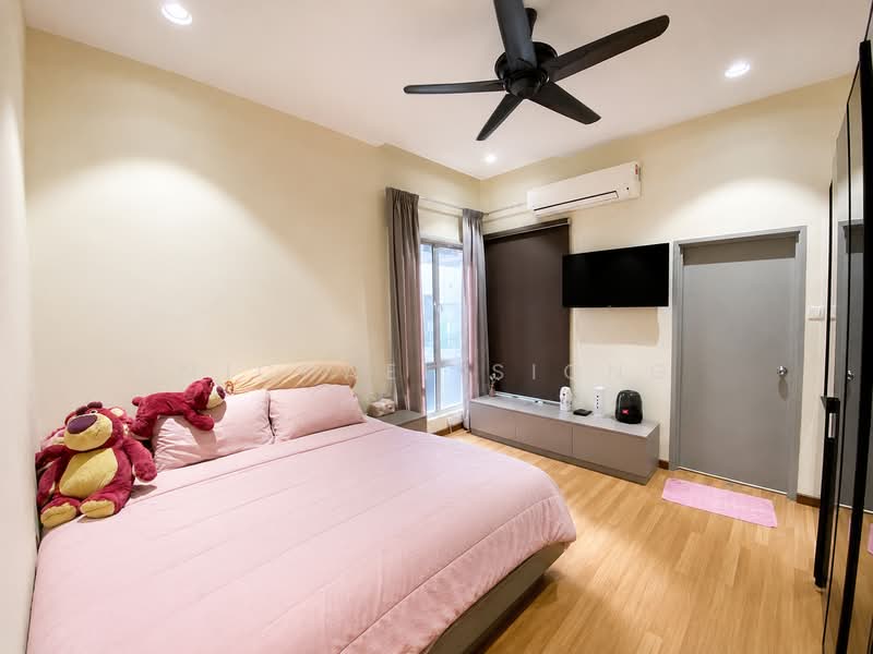 Rumah Berkembar untuk Dijual di Anggun 2 Residence (Rawang) - Michael Siong - Bedroom - PropertyGuru.com.my