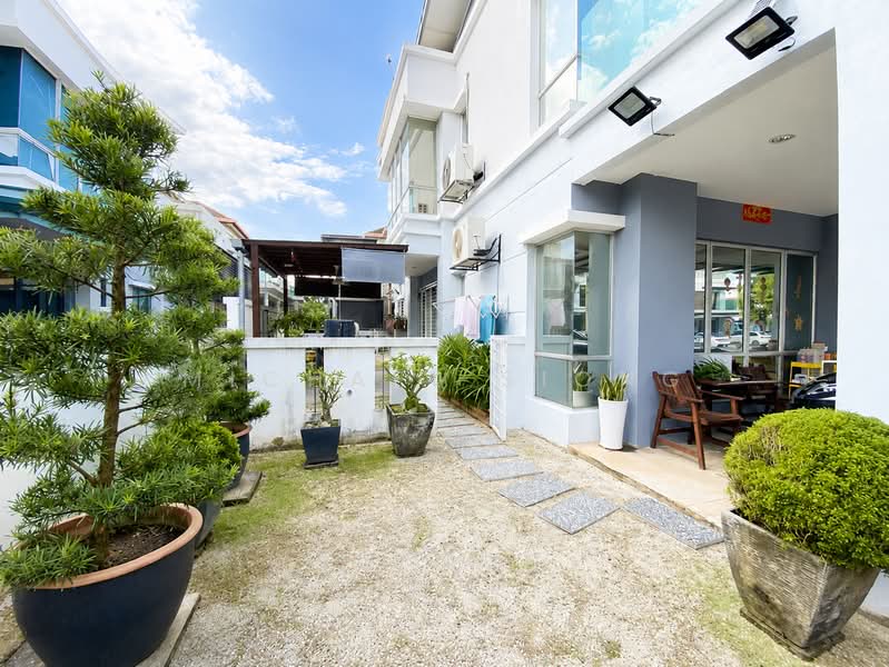 Rumah Berkembar untuk Dijual di Anggun 2 Residence (Rawang) - Michael Siong - Exterior - PropertyGuru.com.my