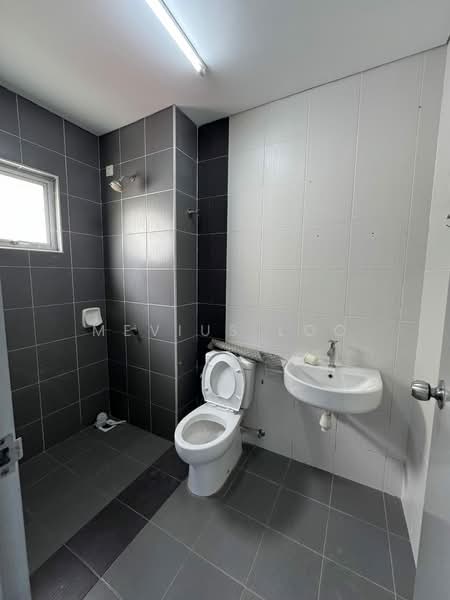 Semi-Detached House for Sale in Bandar Seri Coalfields (Sungai Buloh) - CCS Shan - Bathroom - PropertyGuru.com.my
