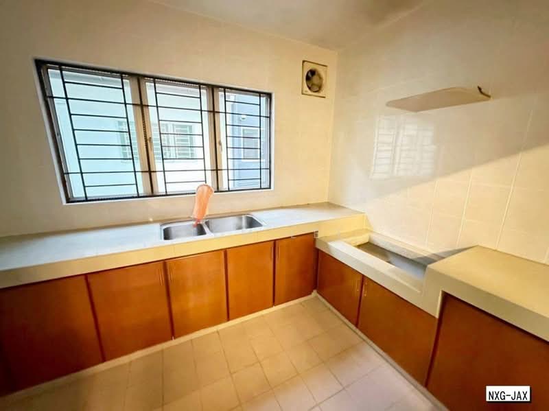 Rumah Teres untuk Dijual di Bandar Botanic (Klang) - Tom Lee - PropertyGuru.com.my