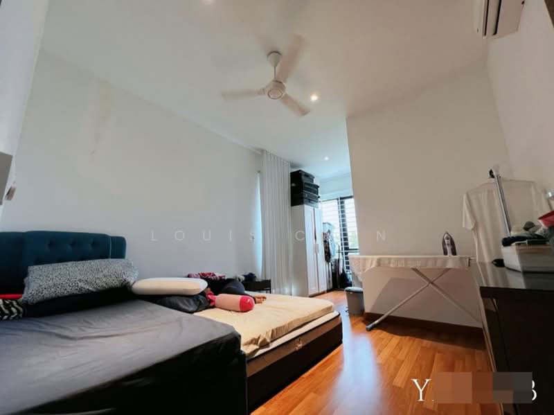 2-storey Terraced House for Sale in Bukit Raja (Selangor) - Louis Chan - Bedroom - PropertyGuru.com.my