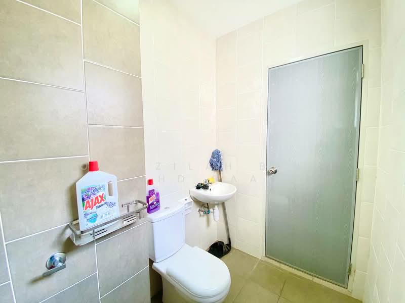 Rumah Teres 2 Tingkat untuk Dijual di Semenyih (Selangor) - Norfazilah Binti Mohd Saad - Bathroom - PropertyGuru.com.my