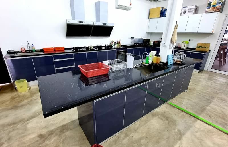 Bungalow for Sale in Pulau Pinang (Jelutong) - Lynda Chan - PropertyGuru.com.my