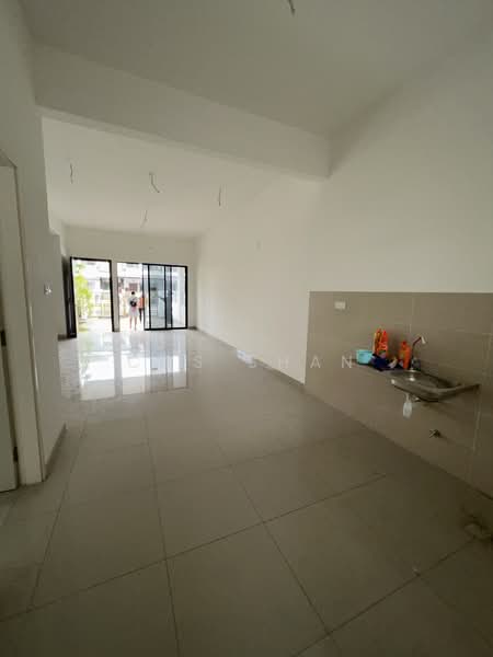 2-storey Terraced House for Sale in Bandar Seri Coalfields (Sungai Buloh) - CCS Shan - Interior - PropertyGuru.com.my
