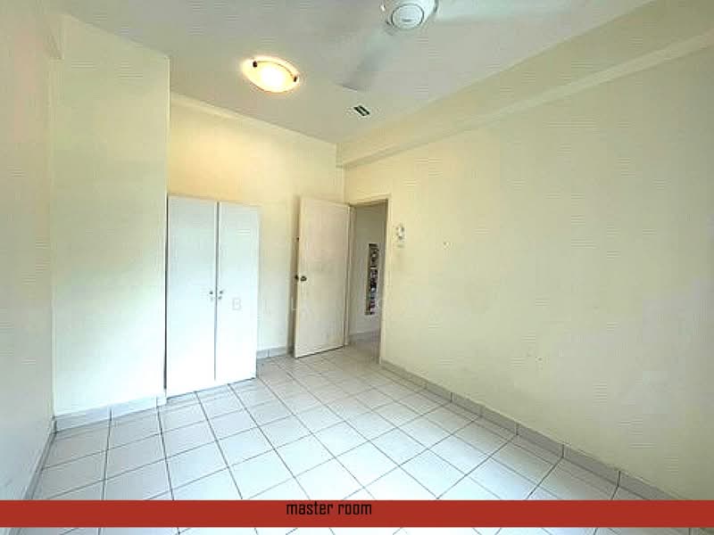 Apartment for Sale at Danga View Apartment - Bill Ong - Master Bedroom - PropertyGuru.com.my