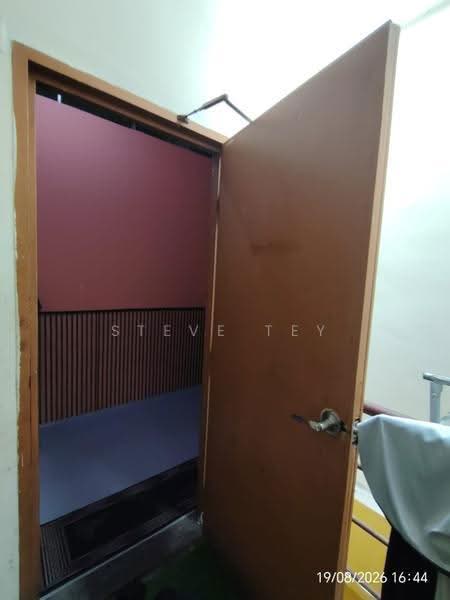 Shop / Office untuk Dijual di Bandar Seri Alam (Masai) - Steve Tey - Entrance - PropertyGuru.com.my