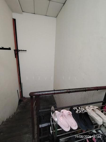 Shop / Office untuk Dijual di Bandar Seri Alam (Masai) - Steve Tey - Entrance - PropertyGuru.com.my