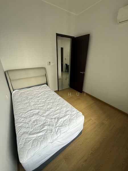 Service Residence for Rent at Royal Strand @ Country Garden Danga Bay - Jee Hui - PropertyGuru.com.my