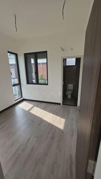 2-storey Terraced House for Sale in Elmina (Shah Alam) - Daphne Loh - Bathroom - PropertyGuru.com.my