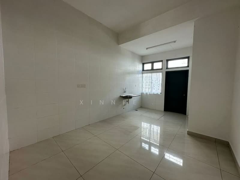 3-storey Terraced House for Sale in Taman Sungai Ara (Sungai Ara) - Xinnee . - Kitchen - PropertyGuru.com.my