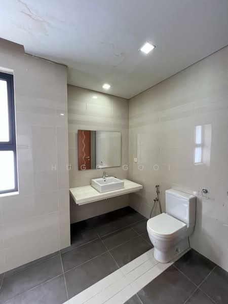 Rumah Banglo untuk Dijual di Ampang (Selangor) - Hugo Gooi - Bathroom - PropertyGuru.com.my