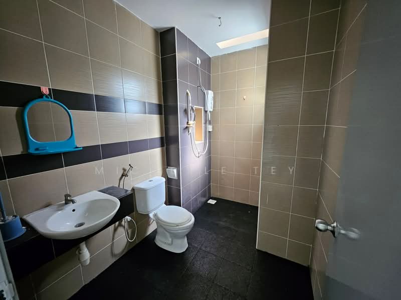 Rumah Teres 2 Tingkat untuk Dijual di Taman Seri Austin (Tebrau) - Michelle Tey - PropertyGuru.com.my