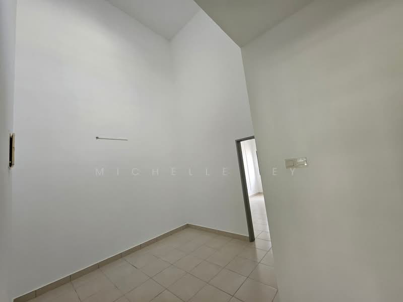 Rumah Teres 2 Tingkat untuk Dijual di Taman Seri Austin (Tebrau) - Michelle Tey - PropertyGuru.com.my