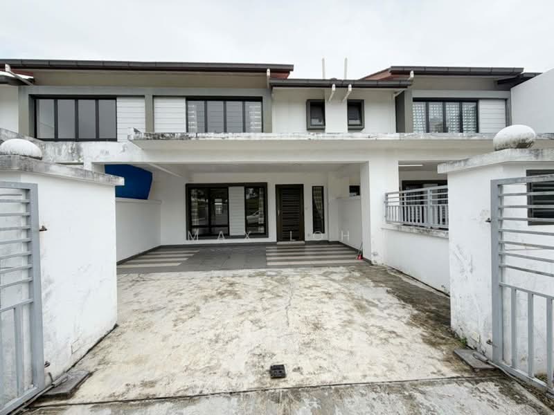 Rumah Teres 2 Tingkat untuk Dijual di Taman Pelangi Indah (Ulu Tiram) - Max Loh - Exterior - PropertyGuru.com.my