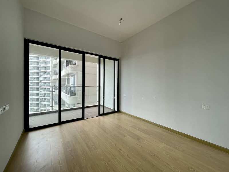 Condominium for Sale at Lovell @ Country Garden Danga Bay - Gucca Tay - Balcony - PropertyGuru.com.my