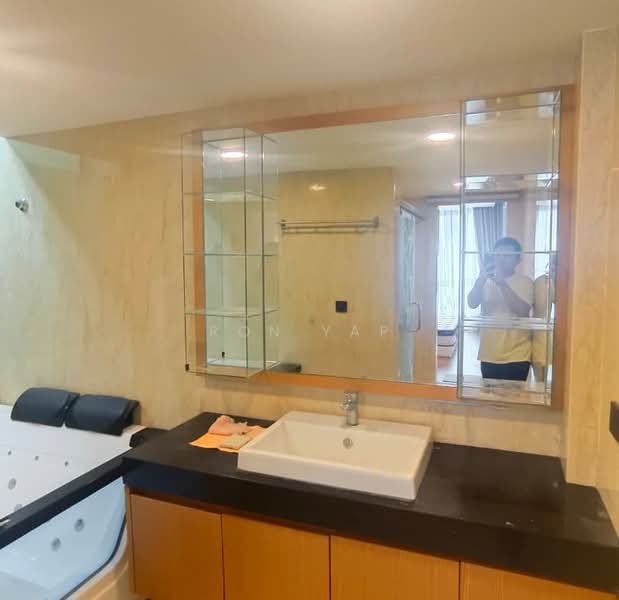 Servis Apartment untuk Disewa di East Parc @ Manjalara - Ron Yap - Bathroom - PropertyGuru.com.my