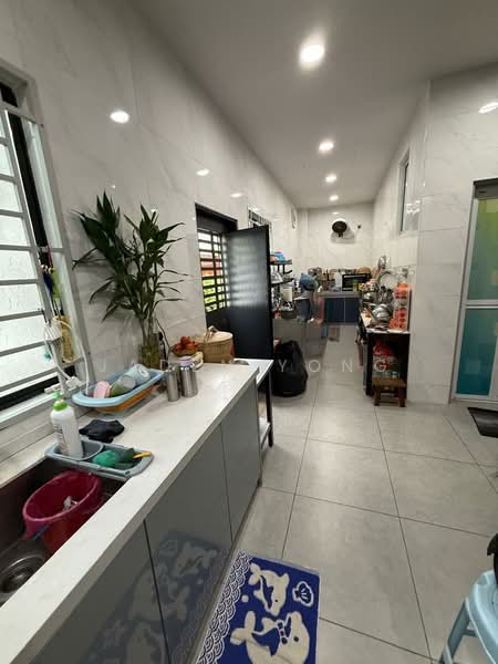 Semi-Detached House for Sale in Klang (Selangor) - Jaden Yong - Kitchen - PropertyGuru.com.my