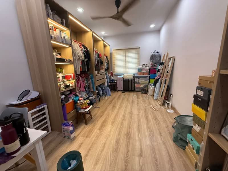 Semi-Detached House for Sale in Klang (Selangor) - Jaden Yong - Room 2 - PropertyGuru.com.my