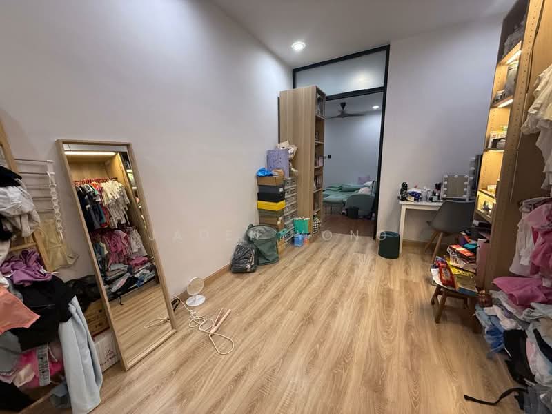 Semi-Detached House for Sale in Klang (Selangor) - Jaden Yong - Room 2 - PropertyGuru.com.my