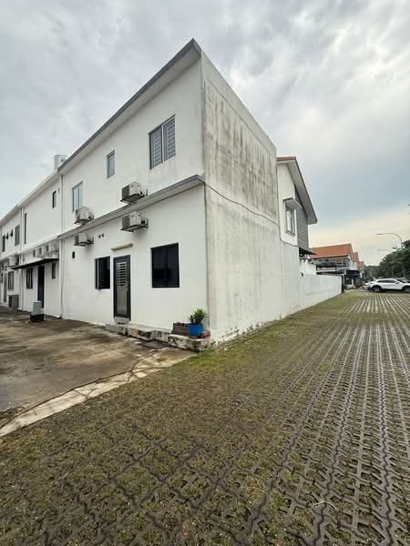 Semi-Detached House for Sale in Klang (Selangor) - Jaden Yong - Exterior - PropertyGuru.com.my