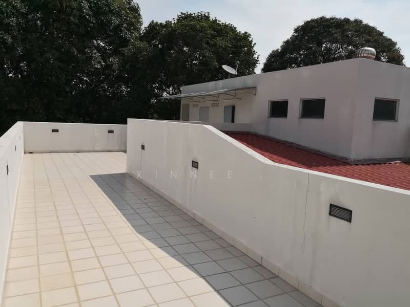 2-storey Terraced House for Sale in Taman Brown (Gelugor) - Xinnee . - Roof - PropertyGuru.com.my