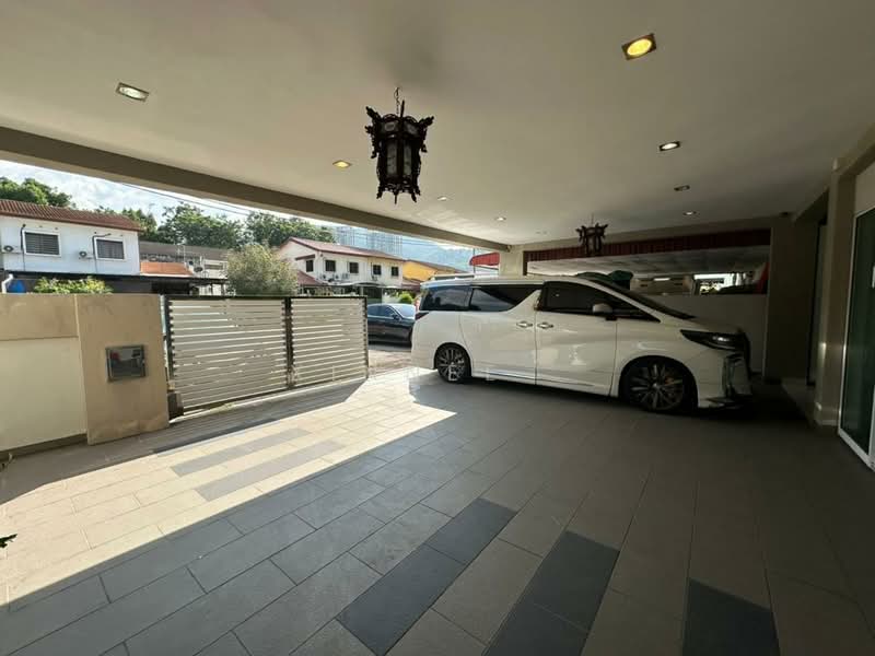 2-storey Terraced House for Sale in Taman Brown (Gelugor) - Xinnee . - Exterior - PropertyGuru.com.my