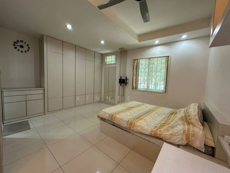 2-storey Terraced House for Sale in Taman Brown (Gelugor) - Xinnee . - Bedroom - PropertyGuru.com.my