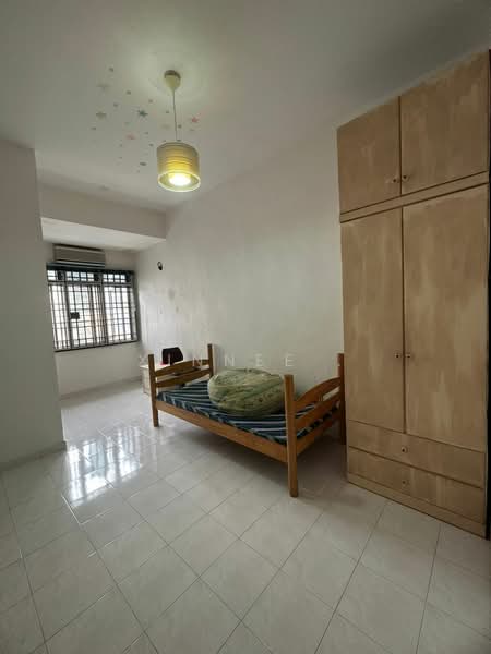 2-storey Terraced House for Sale in Batu Uban (Gelugor) - Xinnee . - Bedroom - PropertyGuru.com.my