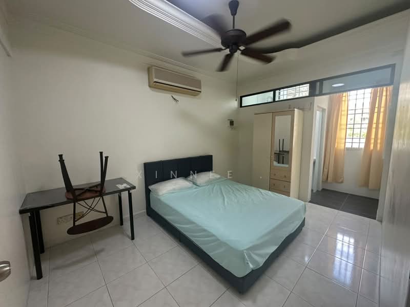 2-storey Terraced House for Sale in Batu Uban (Gelugor) - Xinnee . - Bedroom - PropertyGuru.com.my
