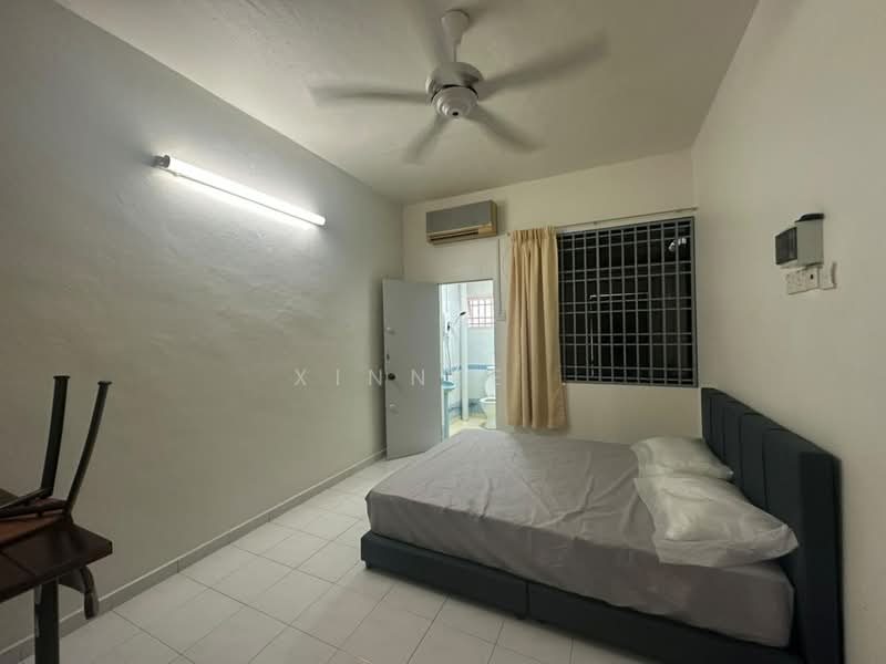 2-storey Terraced House for Sale in Batu Uban (Gelugor) - Xinnee . - Bedroom - PropertyGuru.com.my