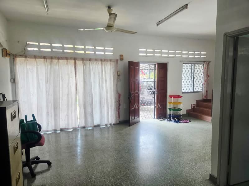 Rumah Teres 2 Tingkat untuk Dijual di Bangsar (Kuala Lumpur) - Devan Tiarajah - Living Room - PropertyGuru.com.my