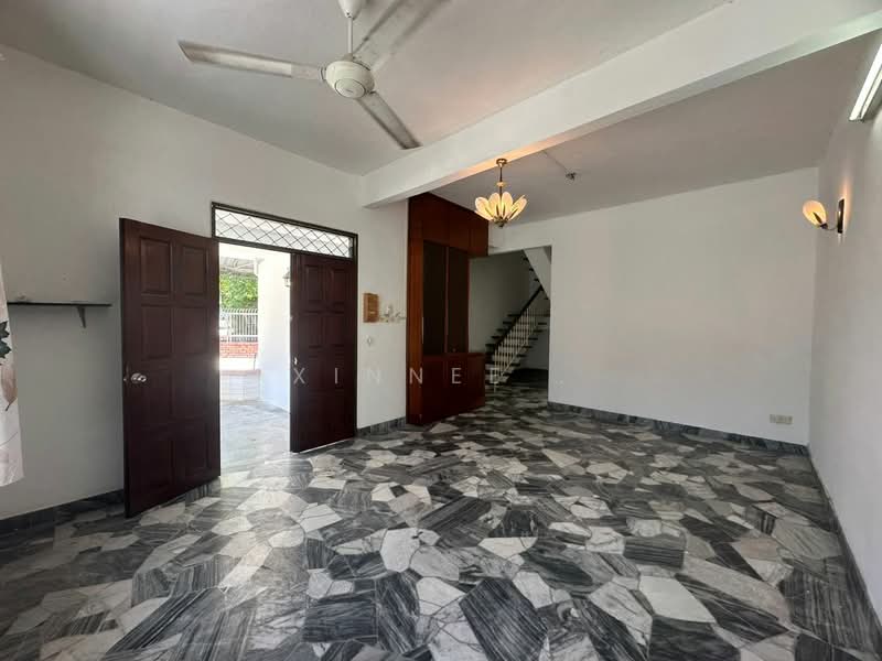 Rumah Teres 2 Tingkat untuk Dijual di Mount Erskine (Tanjung Tokong) - Xinnee . - Living Room - PropertyGuru.com.my