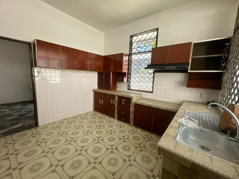 Rumah Teres 2 Tingkat untuk Dijual di Mount Erskine (Tanjung Tokong) - Xinnee . - Kitchen - PropertyGuru.com.my