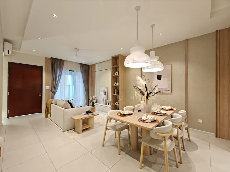 2-storey Terraced House for Sale in Bandar Gamuda Gardens (Rawang) - Amber Cheng - Living Room - PropertyGuru.com.my