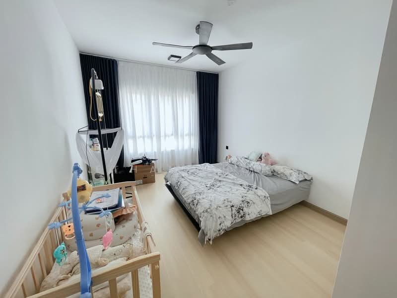 Service Residence for Sale at Berkeley Uptown - Ethan Chong - Bedroom - PropertyGuru.com.my