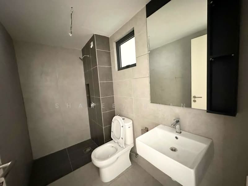 Servis Apartment untuk Dijual di D'Erica - Shareen Kwan - Bathroom - PropertyGuru.com.my