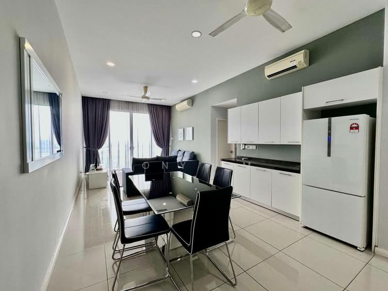 Condominium for Rent at The WaterEdge (Pinggiran Air) - Tony Lim - Living Room - PropertyGuru.com.my