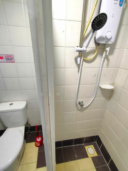 Condominium for Rent at Endah Puri - Ivan Lum - Bathroom - PropertyGuru.com.my