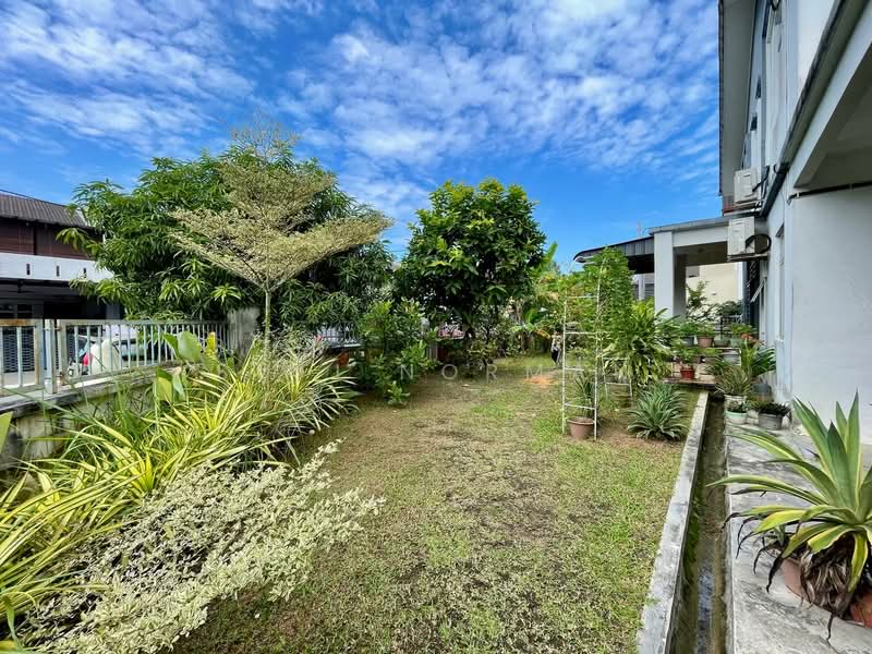 Rumah Teres 2 Tingkat untuk Dijual di Johor Bahru (Johor) - Sufi Norman - Garden - PropertyGuru.com.my
