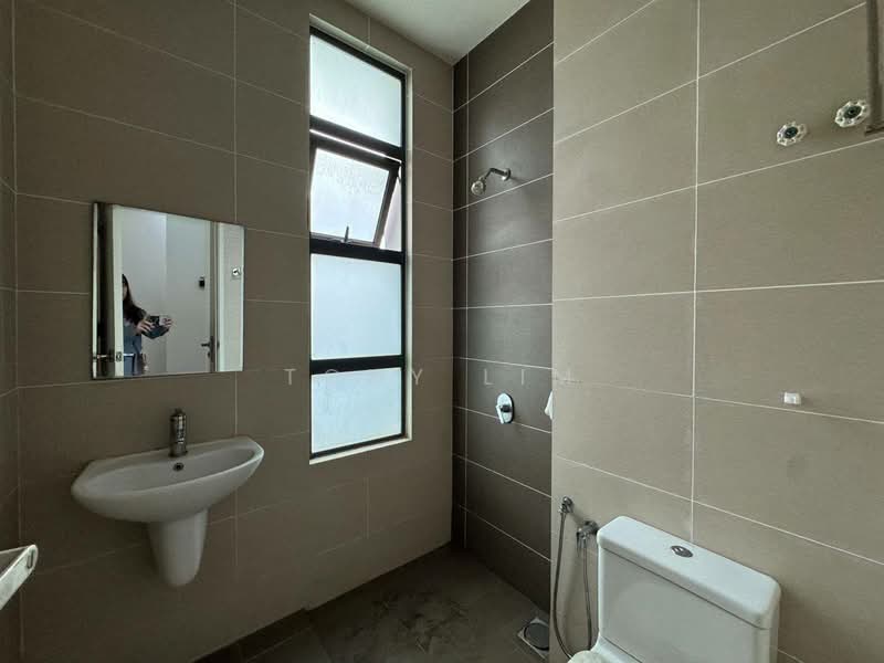 Rumah Kluster untuk Disewa di Eco Botanic (Iskandar Puteri (Nusajaya)) - Tony Lim - Bathroom - PropertyGuru.com.my