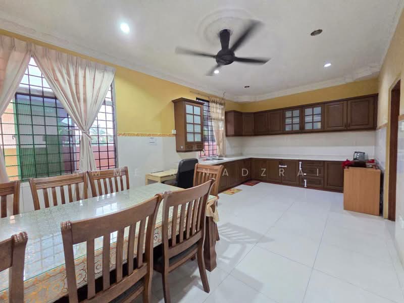 Rumah Banglo untuk Dijual di Nilai Impian (Nilai) - Ammeer Nadzrai - Kitchen - PropertyGuru.com.my