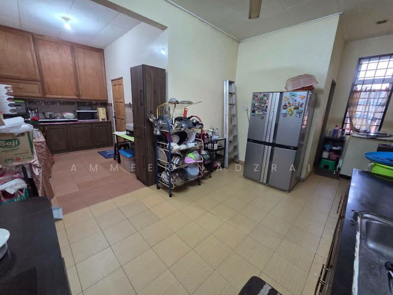 Rumah Banglo untuk Dijual di Nilai Impian (Nilai) - Ammeer Nadzrai - Kitchen - PropertyGuru.com.my