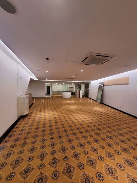 Shop for Sale in Klang (Selangor) - Dinie Akmal - Interior - PropertyGuru.com.my