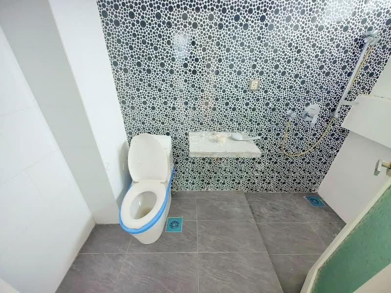 Rumah Banglo untuk Dijual di Bangi (Selangor) - Azizirrahim . - Bathroom - PropertyGuru.com.my