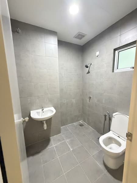 2-storey Terraced House for Sale in Bandar Gamuda Gardens (Rawang) - Samson Lee - Bathroom - PropertyGuru.com.my